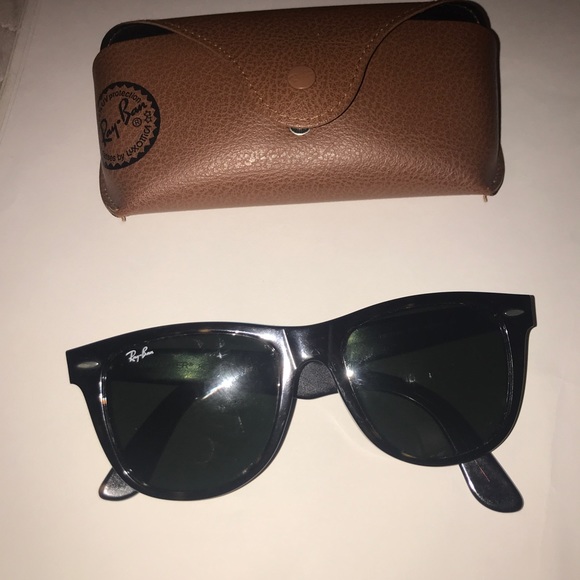 Ray-Ban Unisex Sunglasses. Excellent used condition. - Picture 2 of 3